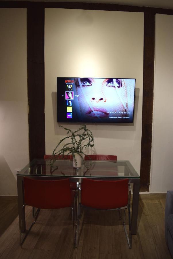Opera Suites Fidelio , Cozy Studio In The Very Center Of Madrid Exterior foto